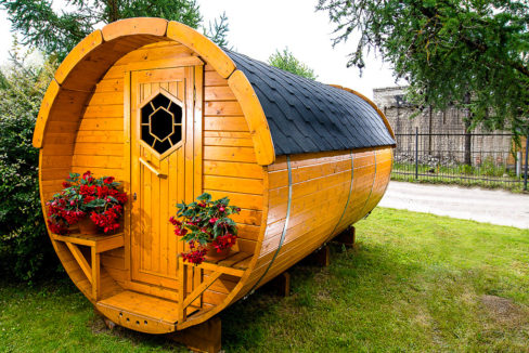 chalets-en-bois tonneau de camping habitat insolite