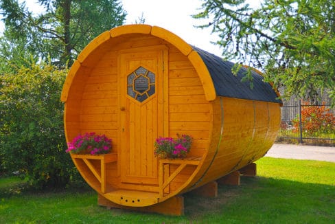 chalets-en-bois tonneau de camping habitat insolite