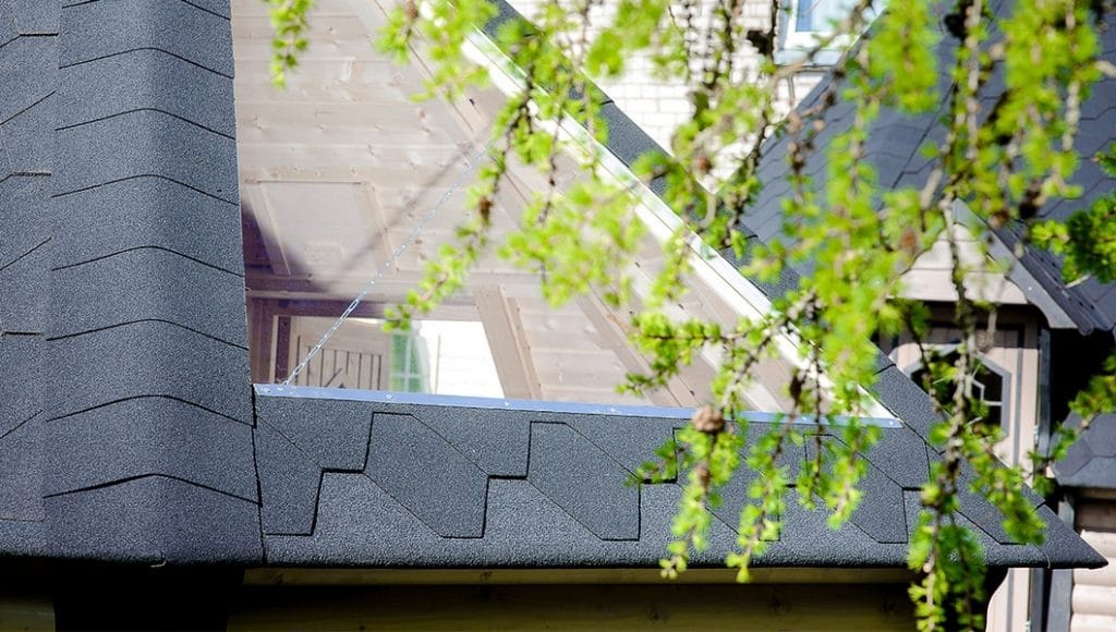 détail Kota Grill Finlandais avec fenetre de toit
