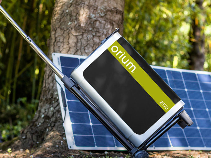 Générateur solaire EPOW®, la batterie autonome 2en1