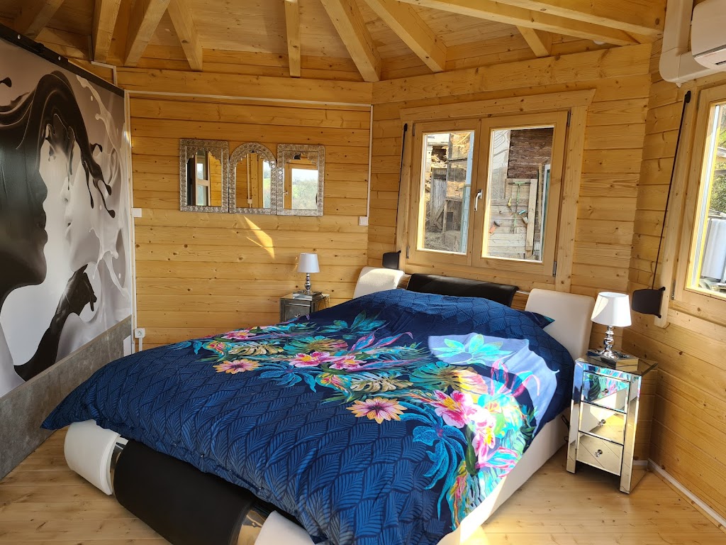 Chambre gite chalet octogonal