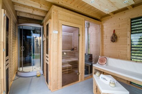 Sauna cube extérieur 3 x 4 m avec espace détente - vue 2