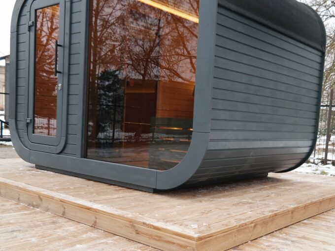 Sauna extérieur Luna 3,3 x 2,4 m avec vestiaire - vue extérieure
