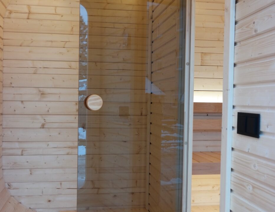 Sauna extérieur Luna 3,3 x 2,4 m avec vestiaire - vue 3