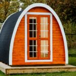 Sauna pod extérieur 2,4 x 4 m en bois thermo-traité - vue extérieure