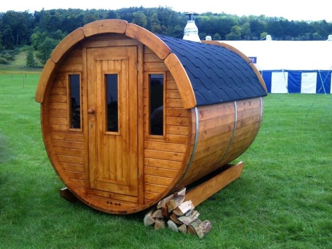 Sauna tonneau extérieur Ø2,2 x 2 m Sauna tonneau - vue extérieure
