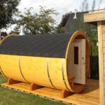 Sauna tonneau extérieur Ø2,2 x 3 m Sauna tonneau en bois thermo-traité - vue extérieure
