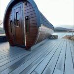 Sauna tonneau extérieur Ø2,2 x 4 m Sauna tonneau en bois thermo-traité - vue extérieure