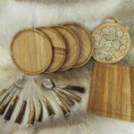 Service de vaisselle et couverts en bois Complet - vue principale