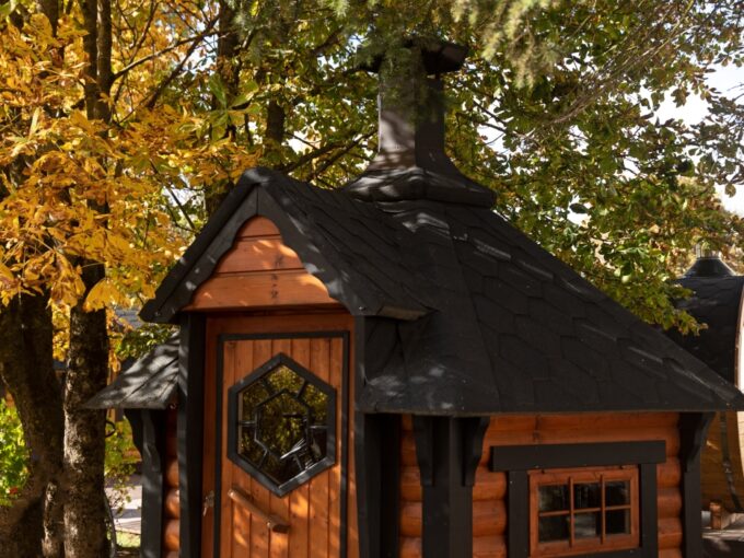 Kota grill en bois 4,5 m² - vue principale
