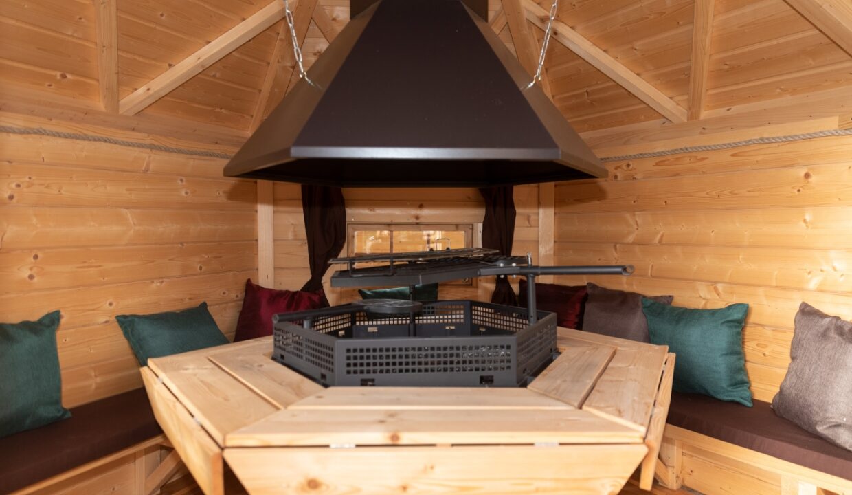 Kota grill en bois 4,5 m² - vue complémentaire