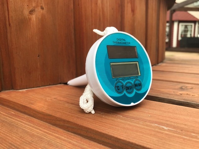 Thermomètre solaire flottant - vue principale