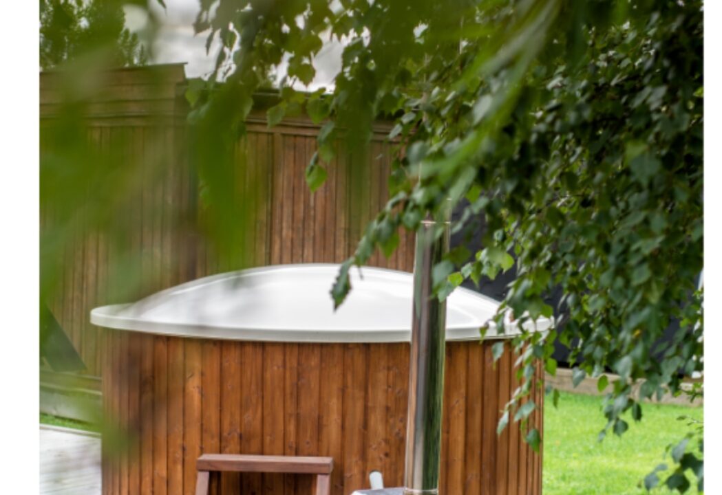 Bain nordique Relax en fibre avec poêle extérieur Ø 1,8 m - vue principale