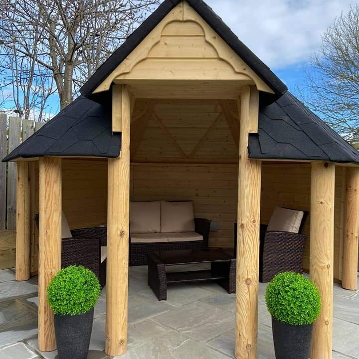 Kota ouvert en bois 9,2 m² - vue extérieure