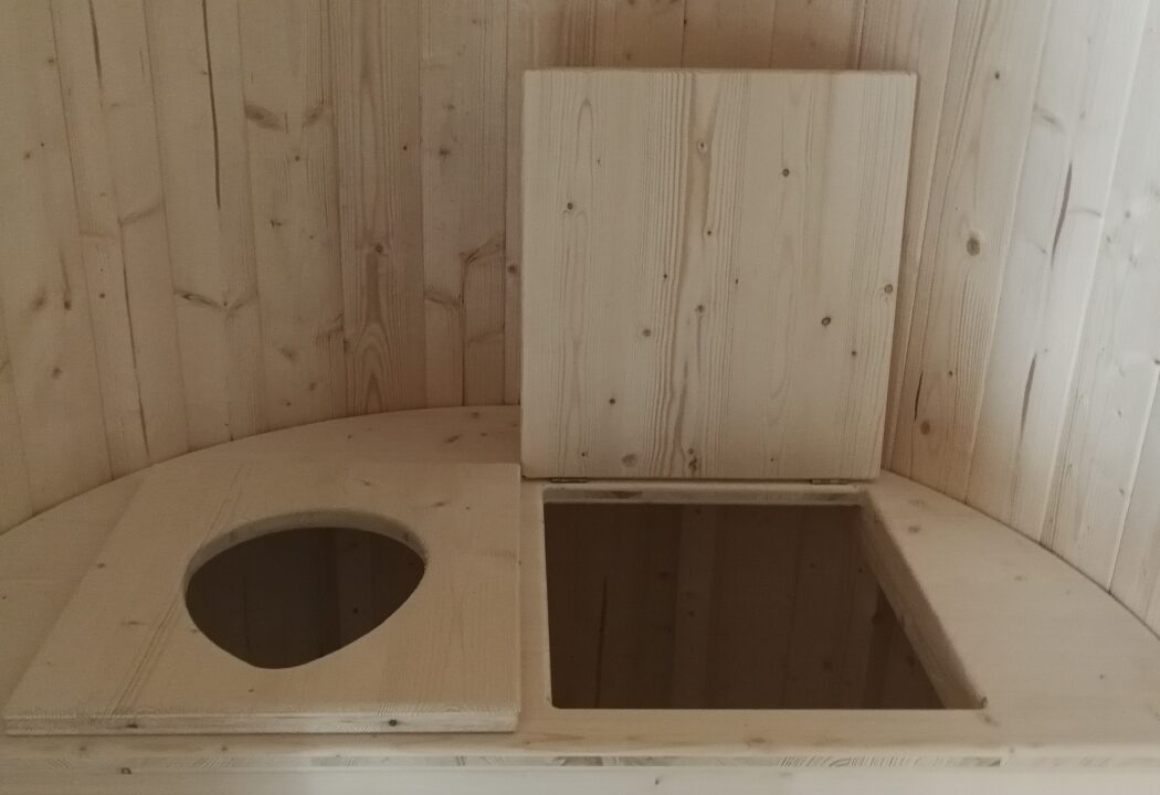 Toilettes sèches écologiques Ø1,2 m - vue complémentaire