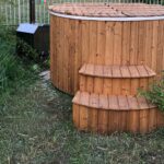 Escalier rond à 2 marches avec logement pour filtre à sable - vue principale